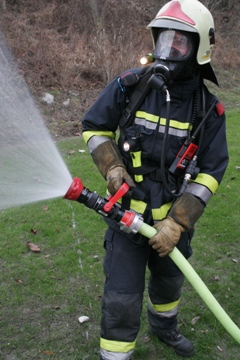 Freiwillige Feuerwehr Krems/Donau - Die Einsatzbekleidung 